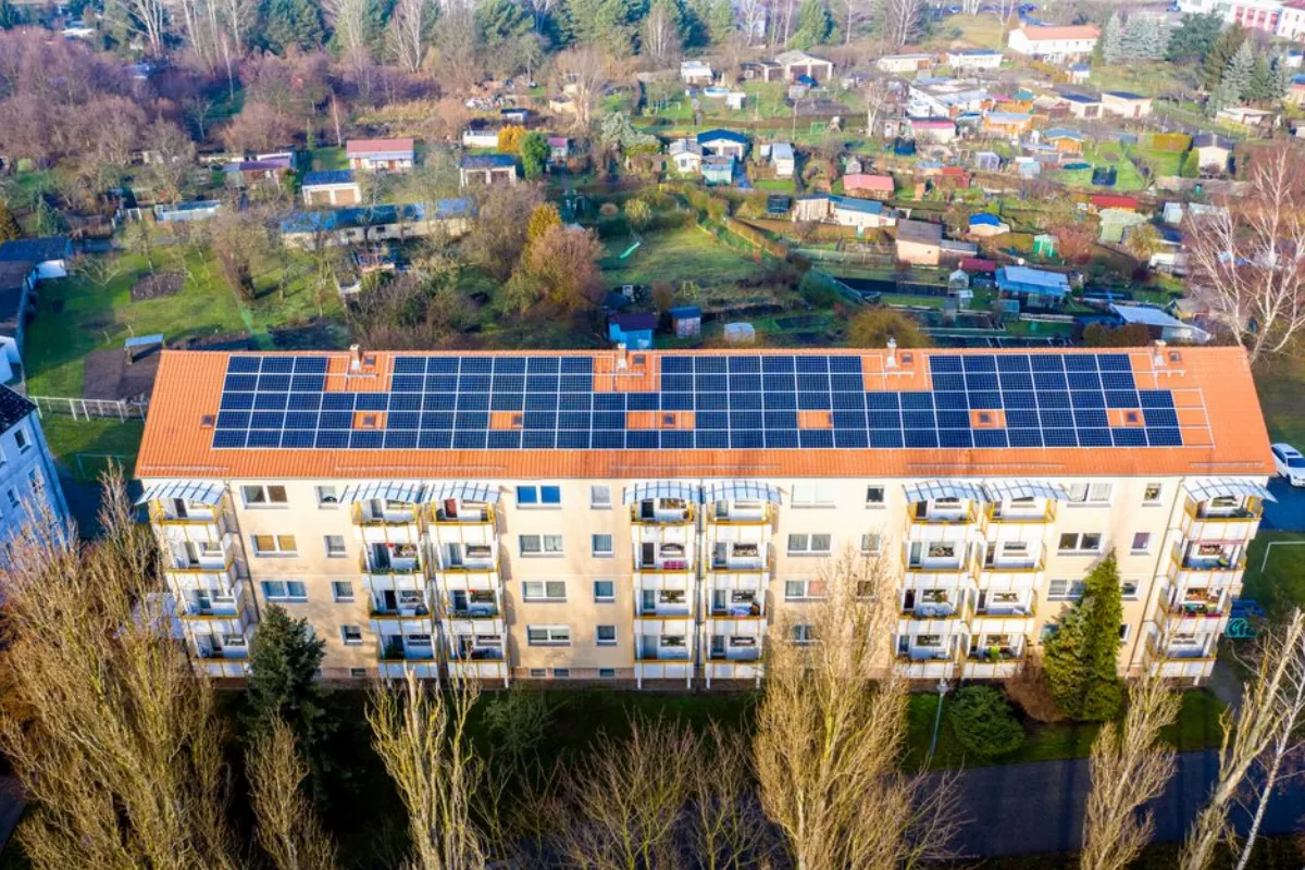How Does Plug-In Solar Work?